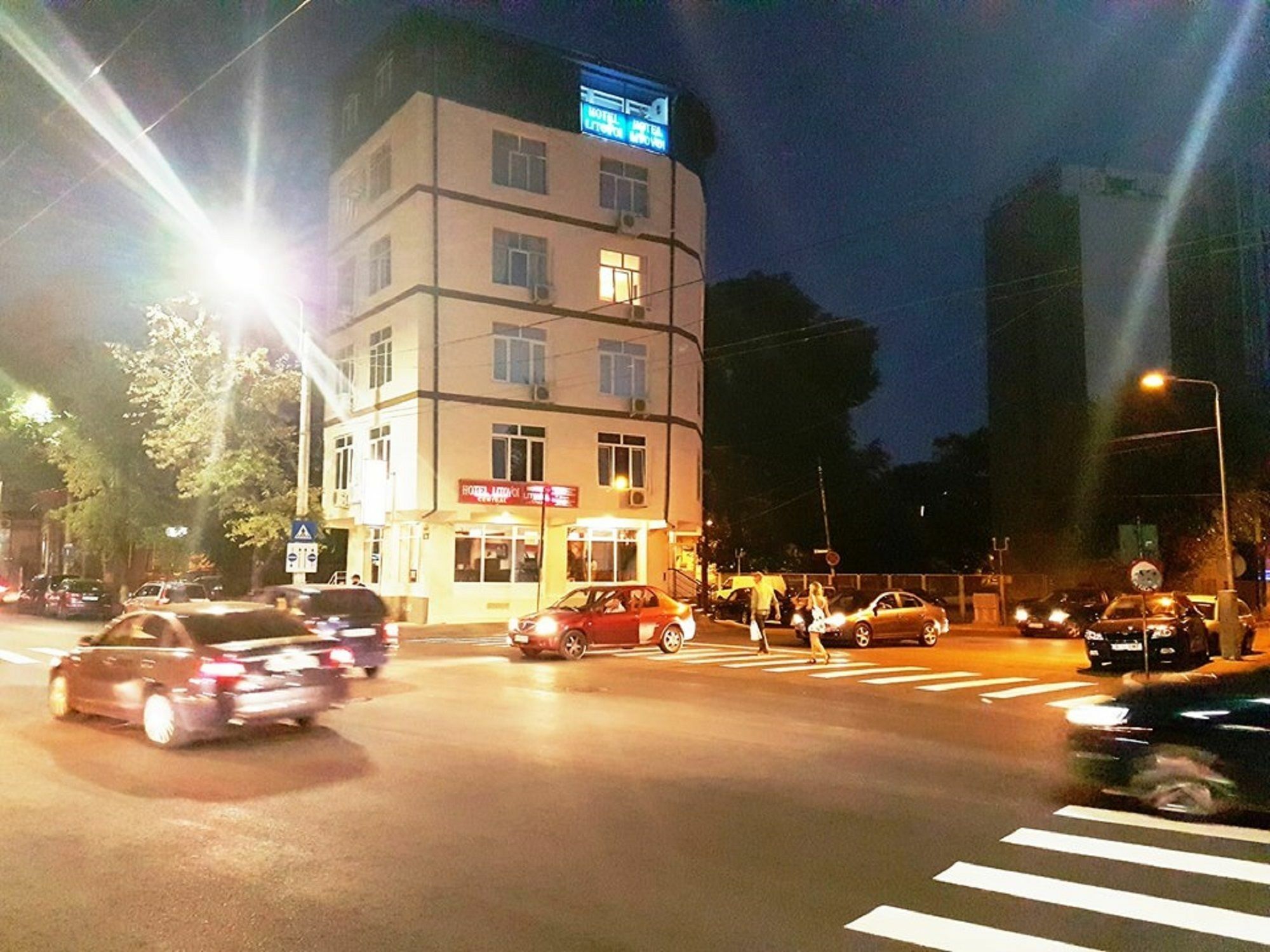 Hostel Litovoi 부쿠레슈티 외부 사진